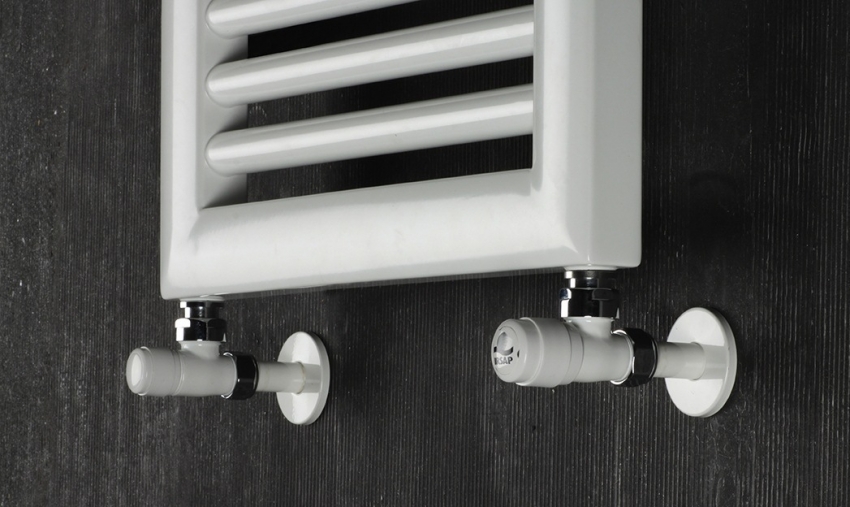 Якщо приміщення оснащене поганою вентиляцією і прилад завішаний речами, тепловіддача буде знижена